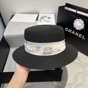 Шляпа Chanel с плоским верхом, окружность головы 57 см