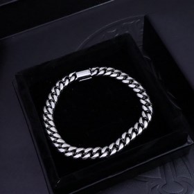 Браслет Chrome Hearts – последний тренд. Различные узоры и стиль 