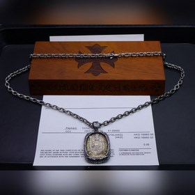 Новинка в продаже  Цепочка с буквами «Кро» в темном цвете [Букв