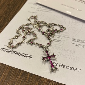 Chrome Hearts TinyE Красный бриллиант в форме креста с подвеской