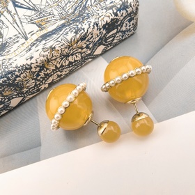 Dior · Диор Новые серьги с буквами. Версия с металлическим эффект