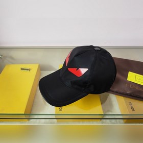 Новейшая модель от Fendi, изготовлена из хлопкового жаккардового 