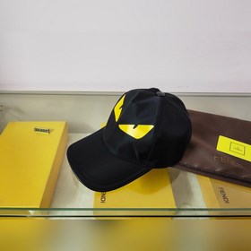 Новейшая модель от Fendi, изготовлена из хлопкового жаккардового 
