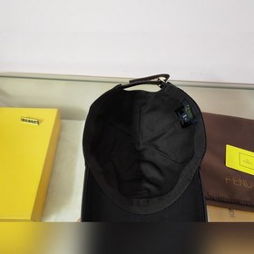 Новейшая модель от Fendi, изготовлена из хлопкового жаккардового 