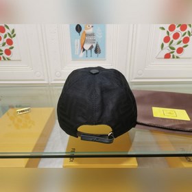 Новая модель... Классическая модель из ассортимента Fendi, изгото
