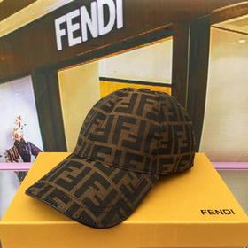 Классическая модель Fendi, изготовлена из хлопкового жаккардового