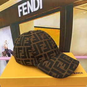 Классическая модель Fendi, изготовлена из хлопкового жаккардового
