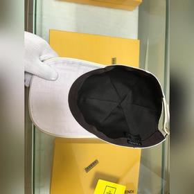 Классическая модель Fendi, изготовлена из хлопкового жаккардового