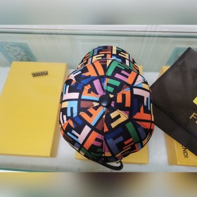 Новейшая модель на официальном сайте Fendi, высококачественная тк