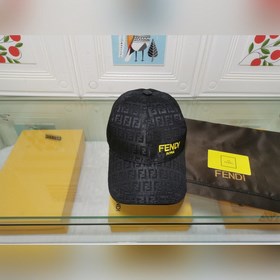 Новая модель. Классическая модель от Fendi, изготовлена из хлопко