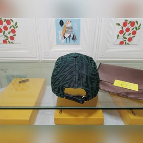 Новая модель Fendi! Классическая модель из ассортимента бренда, и
