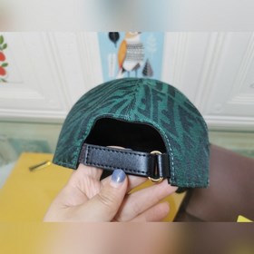 Новая модель Fendi! Классическая модель из ассортимента бренда, и