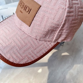 Fendi ~ Новая кепка с узором Классические буквы в старинном стиле