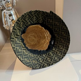 Новая модель шляпы FD Fendi, изготовлена из рафии, с комбинирован