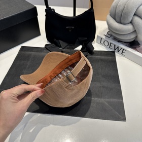 FENDI 2025 новая модель бейсболок для мужчин и женщин, поступила 