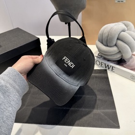 FENDI 2025 новая модель бейсболок для мужчин и женщин, поступила