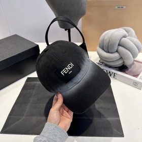 FENDI 2025 новая модель бейсболок для мужчин и женщин, поступила 