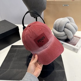 FENDI 2025 новая модель бейсболок для мужчин и женщин, поступила
