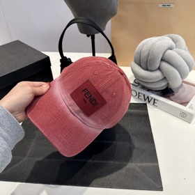 FENDI 2025 новая модель бейсболок для мужчин и женщин, поступила 
