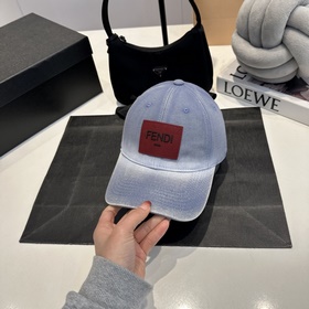 FENDI 2025 новая модель бейсболок для мужчин и женщин, поступила