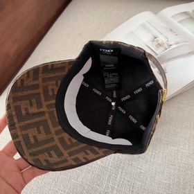 Fendi Отличная форма Новая бейсболка