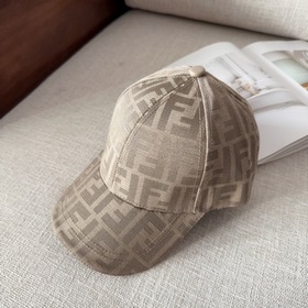 Fendi Отличная форма Новая бейсболка