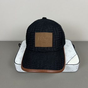 FENDI Фенди Бейсболка из серии Old Flower Классическая модель FF 