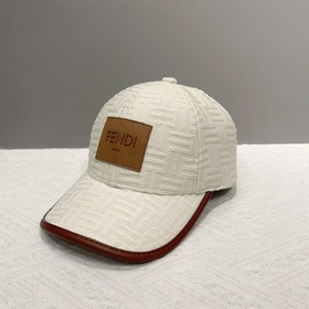 Бейсболка Fendi