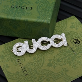 Зажим для волос Gucci с двойной буквой G Незаменимый аксессуар дл