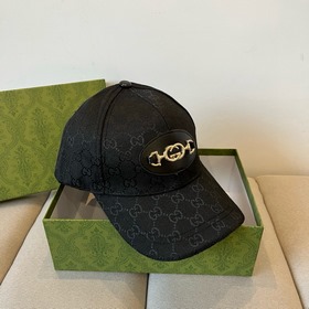 Бейсболка GUCCI, новинка на официальном сайте GUCCI, бейсболка, о