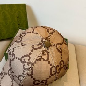 Бейсболка GUCCI, новинка на официальном сайте GUCCI, бейсболка, о