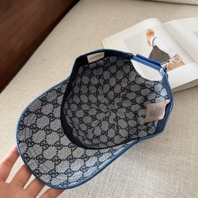 GUCCI 2025 новая модель бейсболки с лаконичным вышитым логотипом,