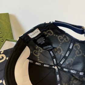 Бейсболка GUCCI, новинка на официальном сайте GUCCI, бейсболка, о