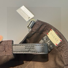 В комплекте сумкой-чехлом, новая бейсболка Gucci (Гуччи), серия L