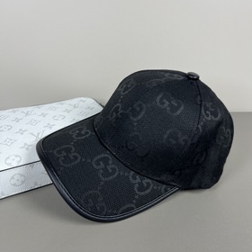 Бейсболка GUCCI, новинка на официальном сайте GUCCI, бейсболка, о