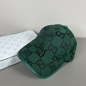 Бейсболка GUCCI, новинка на официальном сайте GUCCI, бейсболка, о