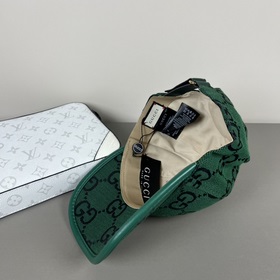 Бейсболка GUCCI, новинка на официальном сайте GUCCI, бейсболка, о