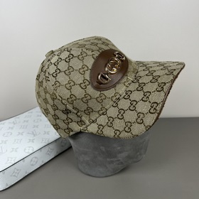 Бейсболка GUCCI, новинка на официальном сайте GUCCI, бейсболка, о