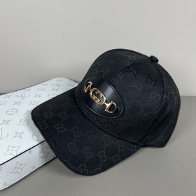 Бейсболка GUCCI, новинка на официальном сайте GUCCI, бейсболка, о
