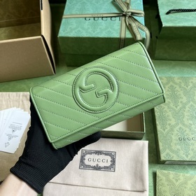 Длинный кошелек из серии Gucci Blondie. Серия Gucci Blondie сочет