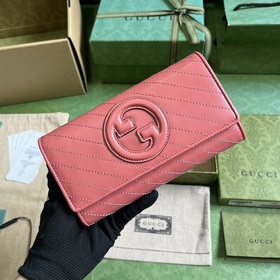 Длинный кошелек из серии Gucci Blondie. Серия Gucci Blondie сочет