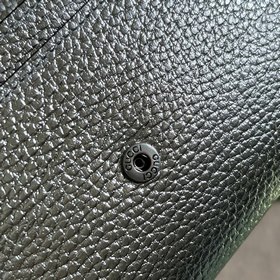 Длинный кошелек из серии GG Marmont. На этом длинном кошельке из 