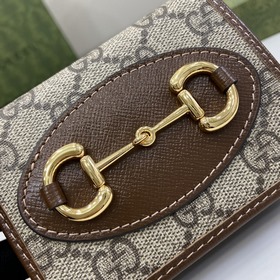Карман для карт Gucci Horsebit 1955. В коллекции ранней осени 202