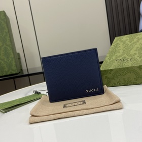Двухстворчатый кошелек с логотипом Gucci. Аксессуары для повседне
