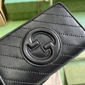 Кошелек из серии Gucci Blondie. Серия Gucci Blondie сочетает в се
