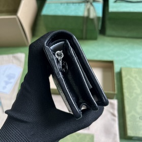 Карман для карт из серии Gucci Blondie. Серия Gucci Blondie сочет