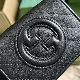 Карман для карт из серии Gucci Blondie. Серия Gucci Blondie сочет