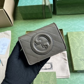 Карман для карт из серии Gucci Blondie. Серия Gucci Blondie сочет