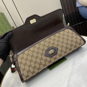 Новинка Средняя сумка через плечо из серии Gucci Luce. Сумкиз сер