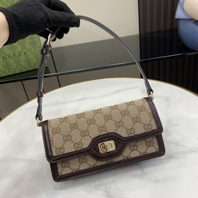 Новинка Мини-сумка через плечо из серии Gucci Luce. Сумкиз серии 